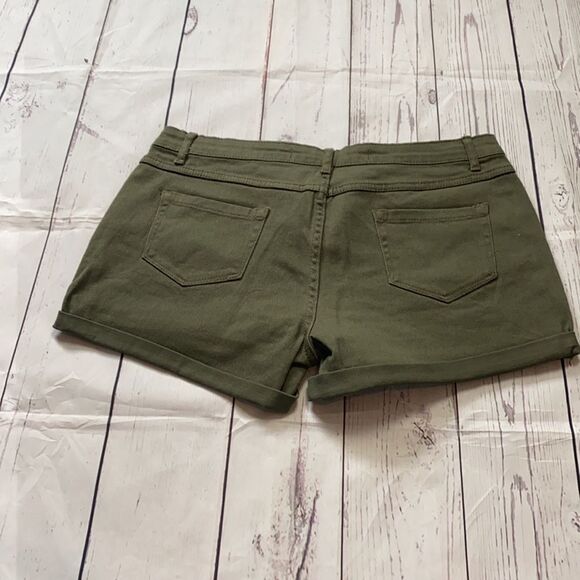 Denim & Co. Woman’s shorts - Picture 6 of 6